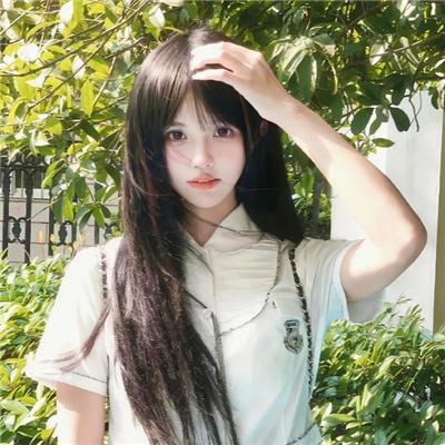 不动声色的柏田小姐与喜形于色的太田君